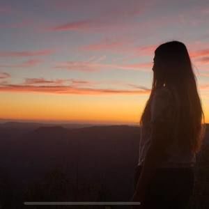 Meet your Posher, Vikita